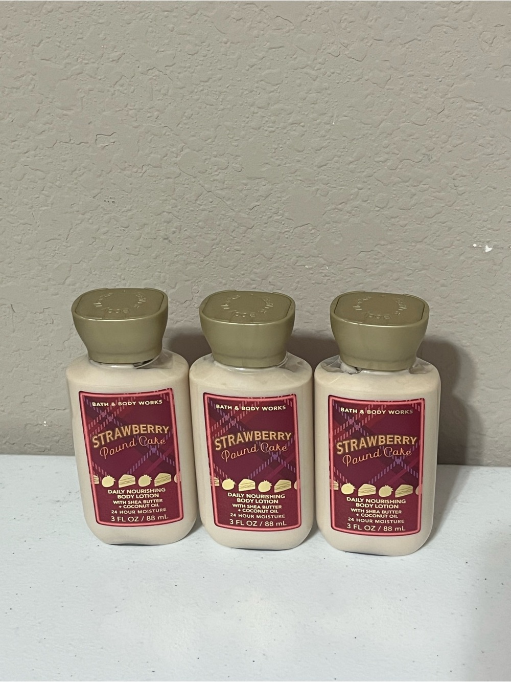 Bath & Body Works Strawberry Pound Cake Body Lotion 3oz 3-PK NEW